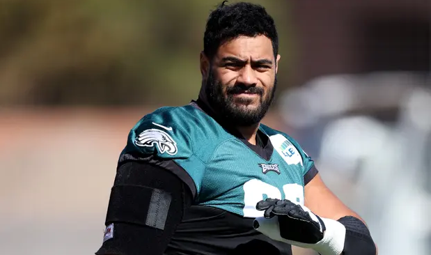 Australian code converts Jordan Mailata and Arryn Siposs to make history at Super Bowl 1 austrlian