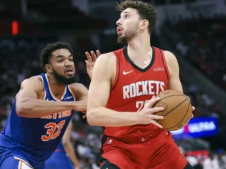 Knicks’ Karl-Anthony Towns Struggles Against Celtics' Defense 1 Karl Anthony Towns